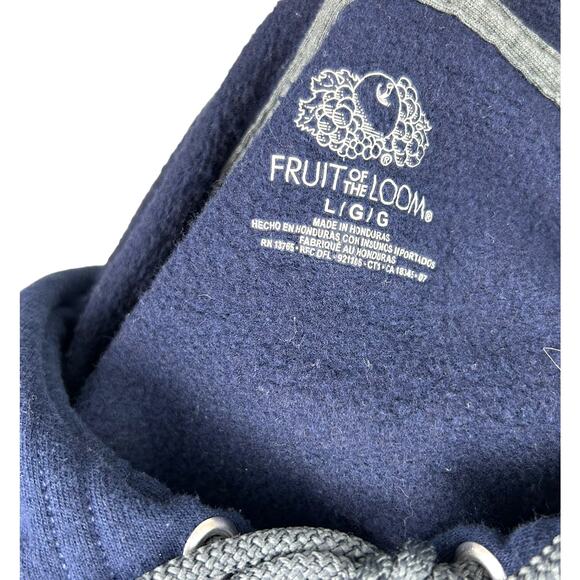 Harry Potter Hogwarts Sparkling Crest on Navy Fruit of the Loom Hoodie Size L - Picture 3 of 6